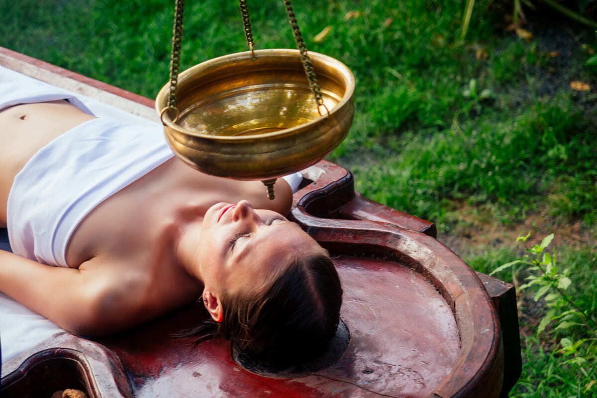 Essential oils that enhance ayurvedic healing energy