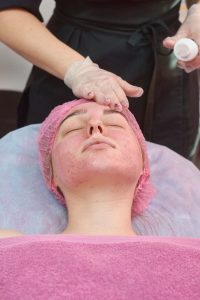 young-woman-at-the-cosmetologist-FWC83RV.jpg