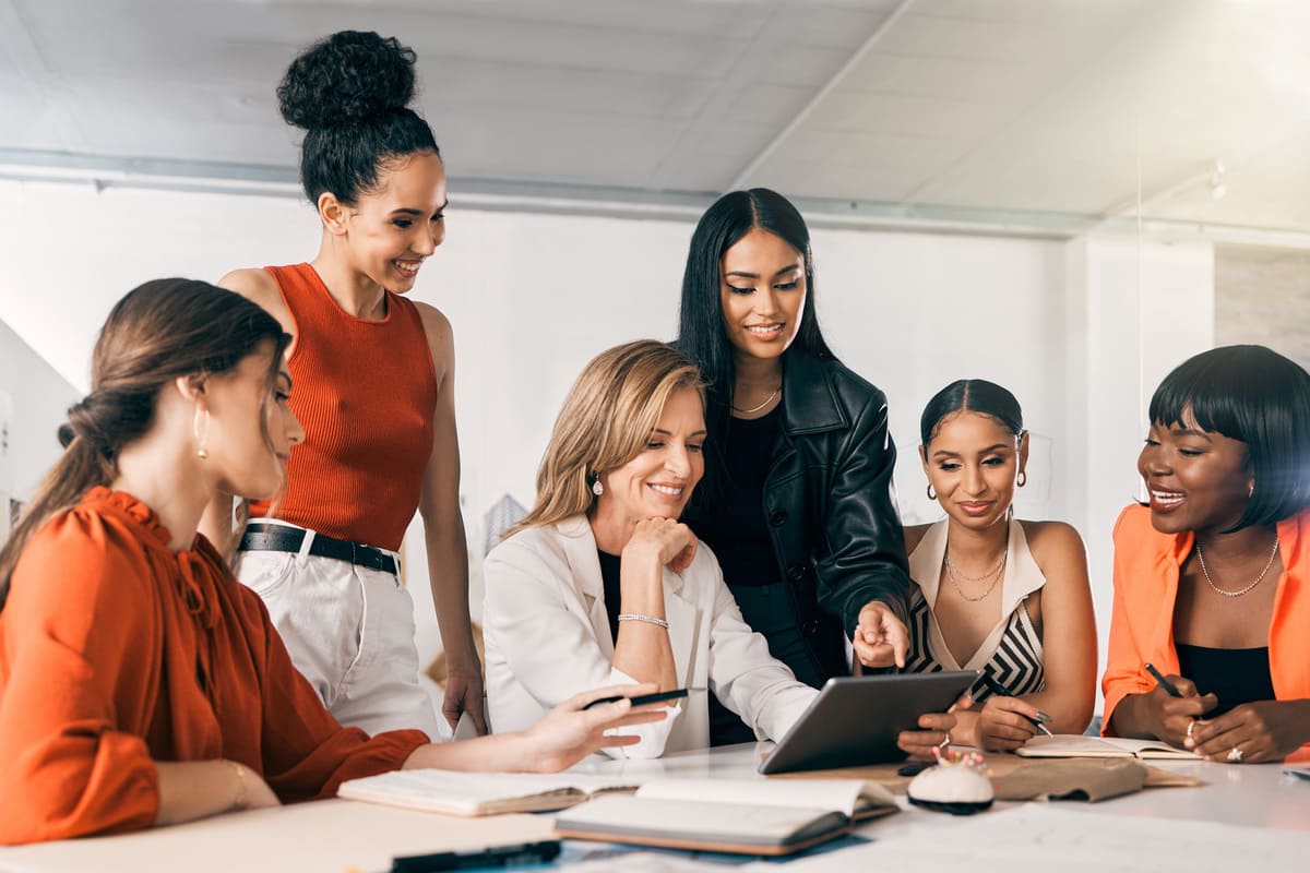 Finding clarity through feminine coaching mindset practices